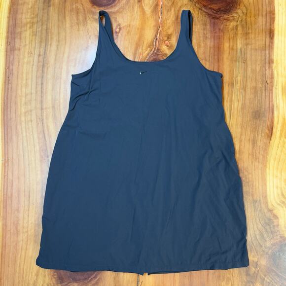 Nike Dress Women's 1X Plus Size DH3102 Skirted Skort Athletic Tennis H4-6 - Picture 1 of 6